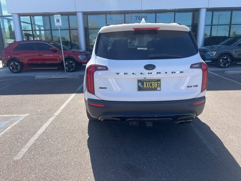 Used 2021 Kia Telluride SX w/ SX Prestige Package image 16