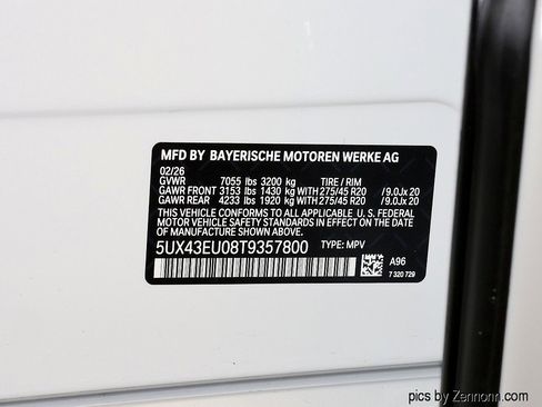 New 2026 BMW X5 xDrive50e w/ M Sport Package image 28