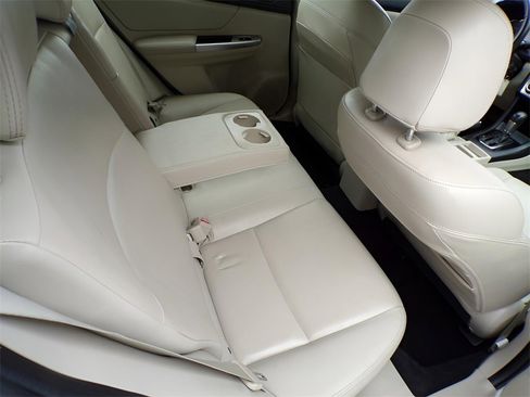 Used 2016 Subaru Impreza 2.0i Sport Limited image 13