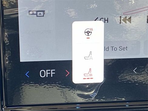 New 2026 Ford Expedition Active image 16