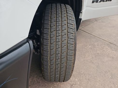 New 2026 RAM 1500 Tradesman AWD/4WD image 34