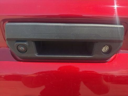 Certified 2024 Chevrolet Colorado Z71 w/ Z71 Convenience Package 2 AWD/4WD image 14