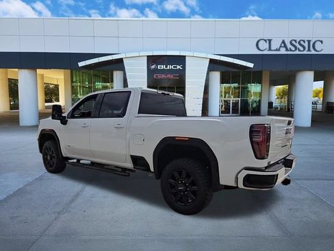 Used 2025 GMC Sierra 2500 AT4 AWD/4WD image 6