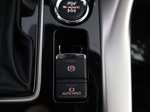 New 2025 Mitsubishi Eclipse Cross SEL image 53