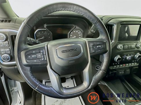 Used 2022 GMC Sierra 2500 Denali w/ Denali Ultimate Package image 11