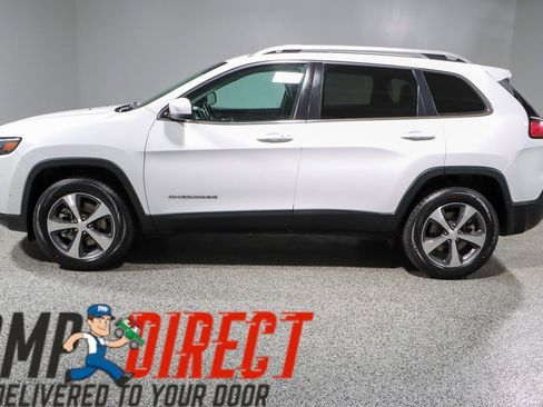 Used 2021 Jeep Cherokee Limited image 10