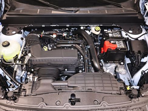 New 2026 Ford Maverick XLT FWD image 30