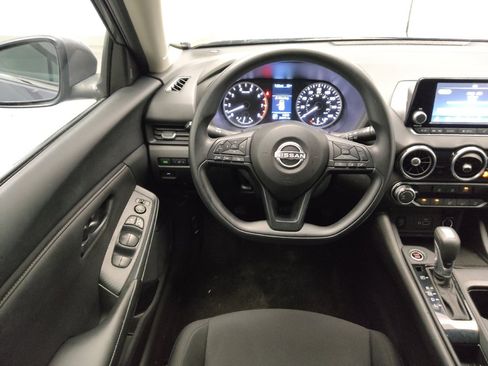 Used 2025 Nissan Sentra S FWD image 22