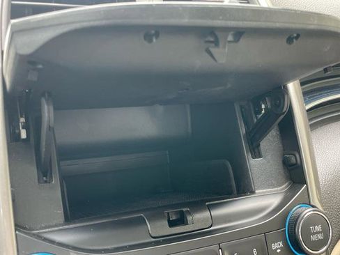 Used 2014 Chevrolet Malibu LT image 32