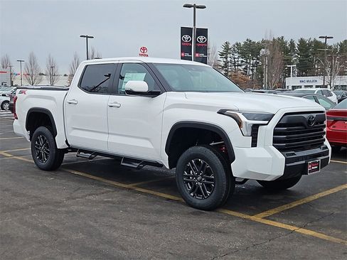 New 2025 Toyota Tundra SR5 image 3
