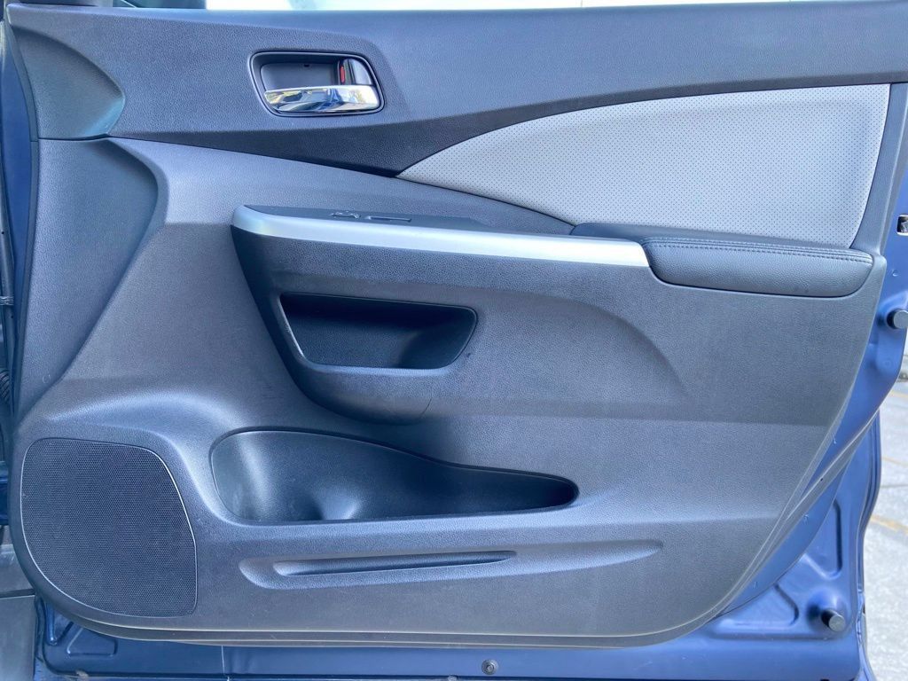 Used 2015 Honda CR-V EX-L image 16