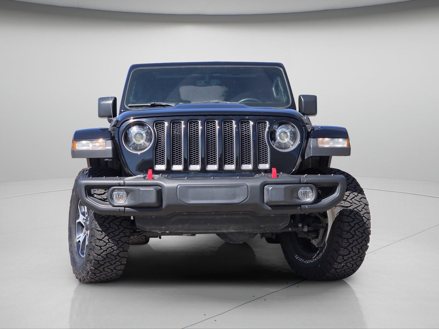 Used 2022 Jeep Wrangler Unlimited Rubicon w/ Cold Weather Group AWD/4WD image 3