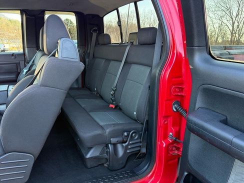 Used 2005 Ford F150 FX4 image 11