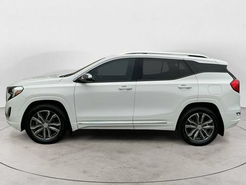 Used 2018 GMC Terrain Denali w/ GMC Pro Grade Package AWD/4WD image 8