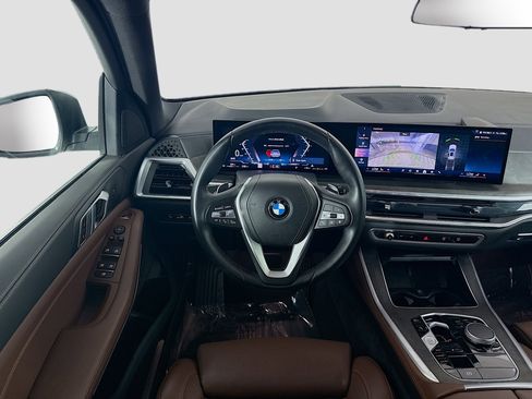 Used 2024 BMW X5 sDrive40i image 17