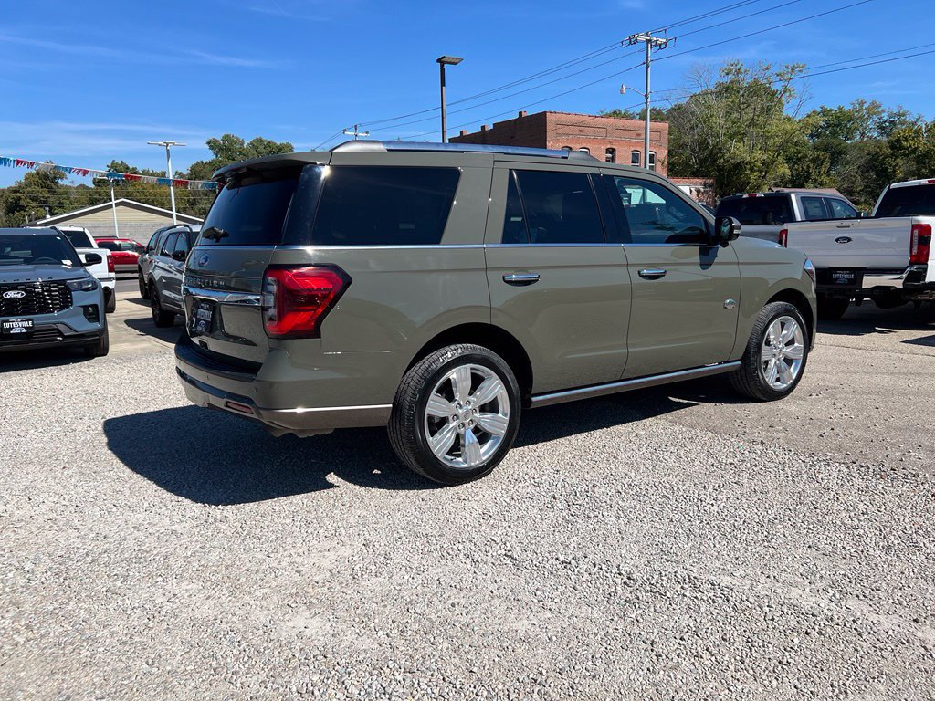 Used 2024 Ford Expedition King Ranch AWD/4WD image 8
