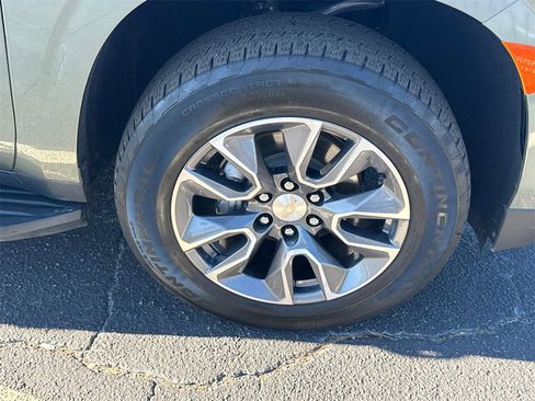 Used 2023 Chevrolet Tahoe LT w/ LT Signature Plus Package image 13