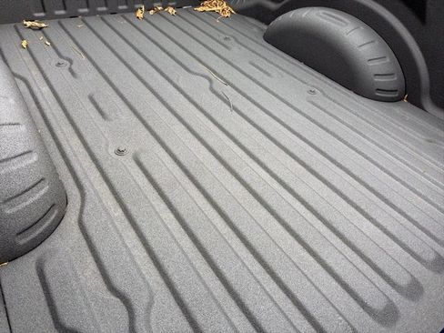 New 2026 Ford F250 Lariat w/ Black Appearance Package image 7