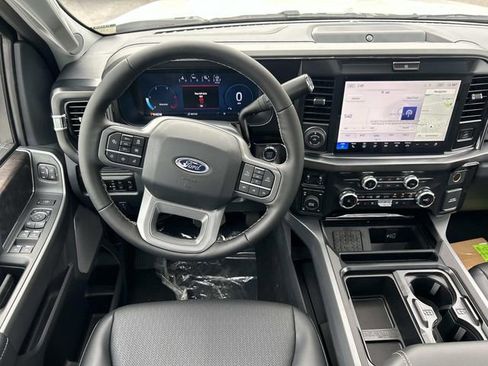 New 2026 Ford F350 Lariat w/ Lariat Premium Package image 15