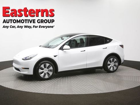 Used 2023 Tesla Model Y Long Range image 52