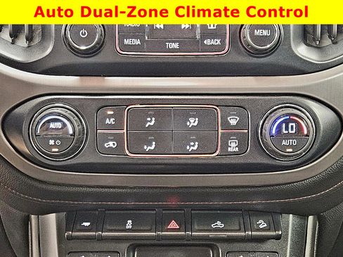 Used 2016 GMC Canyon SLE w/ All Terrain Package image 23