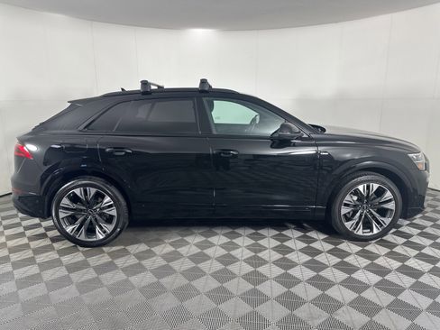 Used 2025 Audi Q8 Premium Plus w/ Premium Plus Package image 7