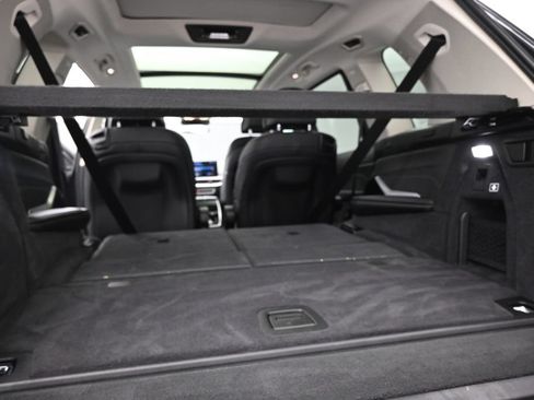 Used 2024 BMW X7 xDrive40i w/ Premium Package AWD/4WD image 31