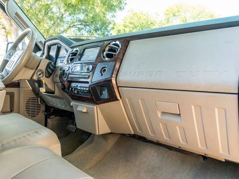 Used 2008 Ford F250 Lariat image 46