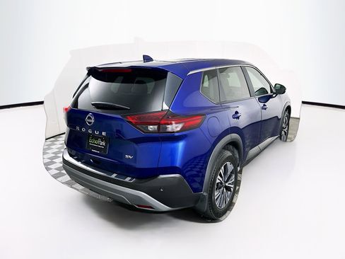 Used 2023 Nissan Rogue SV FWD image 9