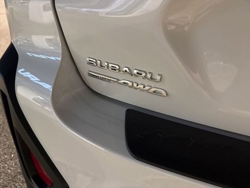 Used 2025 Subaru Crosstrek 2.0i image 21