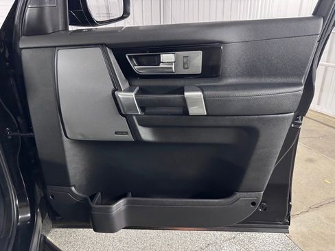 Used 2016 Land Rover LR4 AWD/4WD image 50