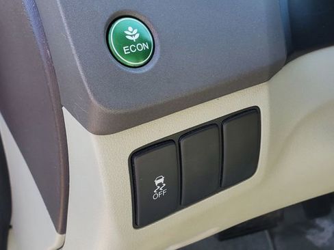 Used 2012 Honda Civic LX image 9