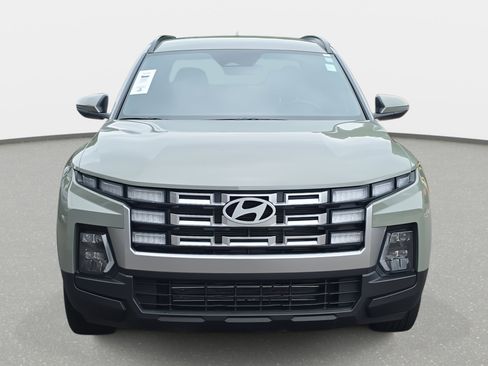 Certified 2026 Hyundai Santa Cruz SEL FWD image 2