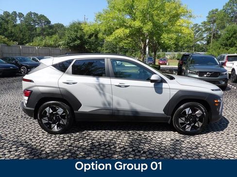 Certified 2025 Hyundai Kona SEL FWD image 5