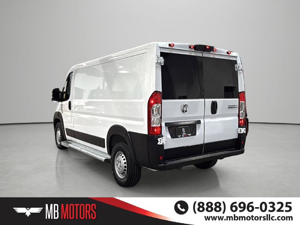 Used 2025 RAM ProMaster 2500 w/ U-Haul Equipment Group FWD image 3