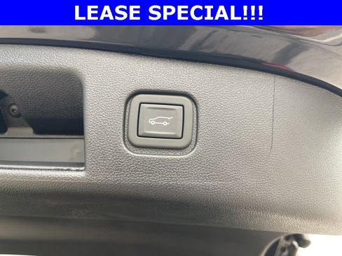 New 2024 Chevrolet Blazer EV LT image 12