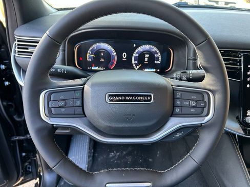 New 2026 Jeep Grand Wagoneer 4WD image 17