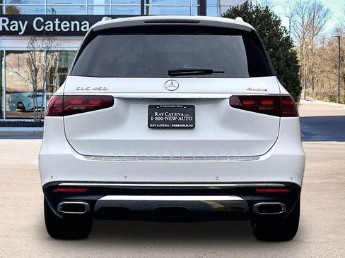 Used 2026 Mercedes-Benz GLS 450 4MATIC image 4