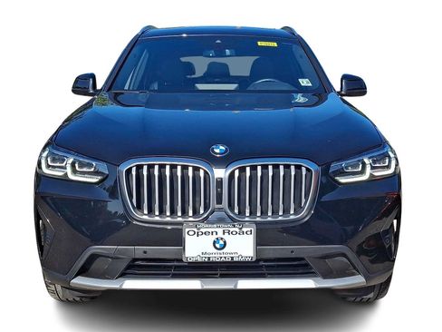Used 2024 BMW X3 xDrive30i w/ Premium Package AWD/4WD image 2