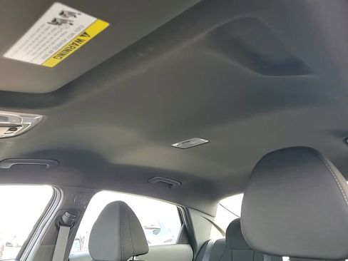 New 2025 Hyundai Elantra SEL image 23