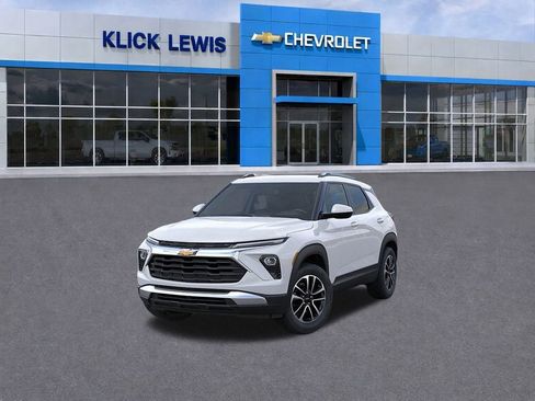 New 2026 Chevrolet TrailBlazer LT w/ Driver Confidence Package FWD image 8