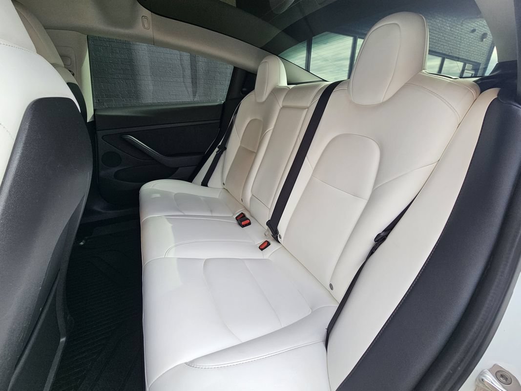 Used 2022 Tesla Model 3 Long Range AWD/4WD image 19