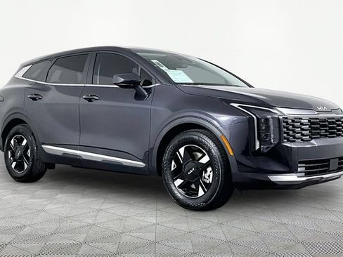 Certified 2026 Kia Sportage LX FWD image 3