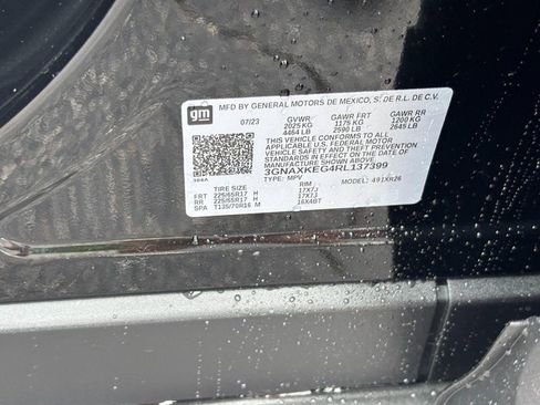 Certified 2024 Chevrolet Equinox LT w/ LPO, Floor Liner Package FWD image 23