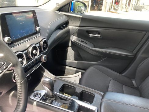 Used 2022 Nissan Sentra SV FWD image 16