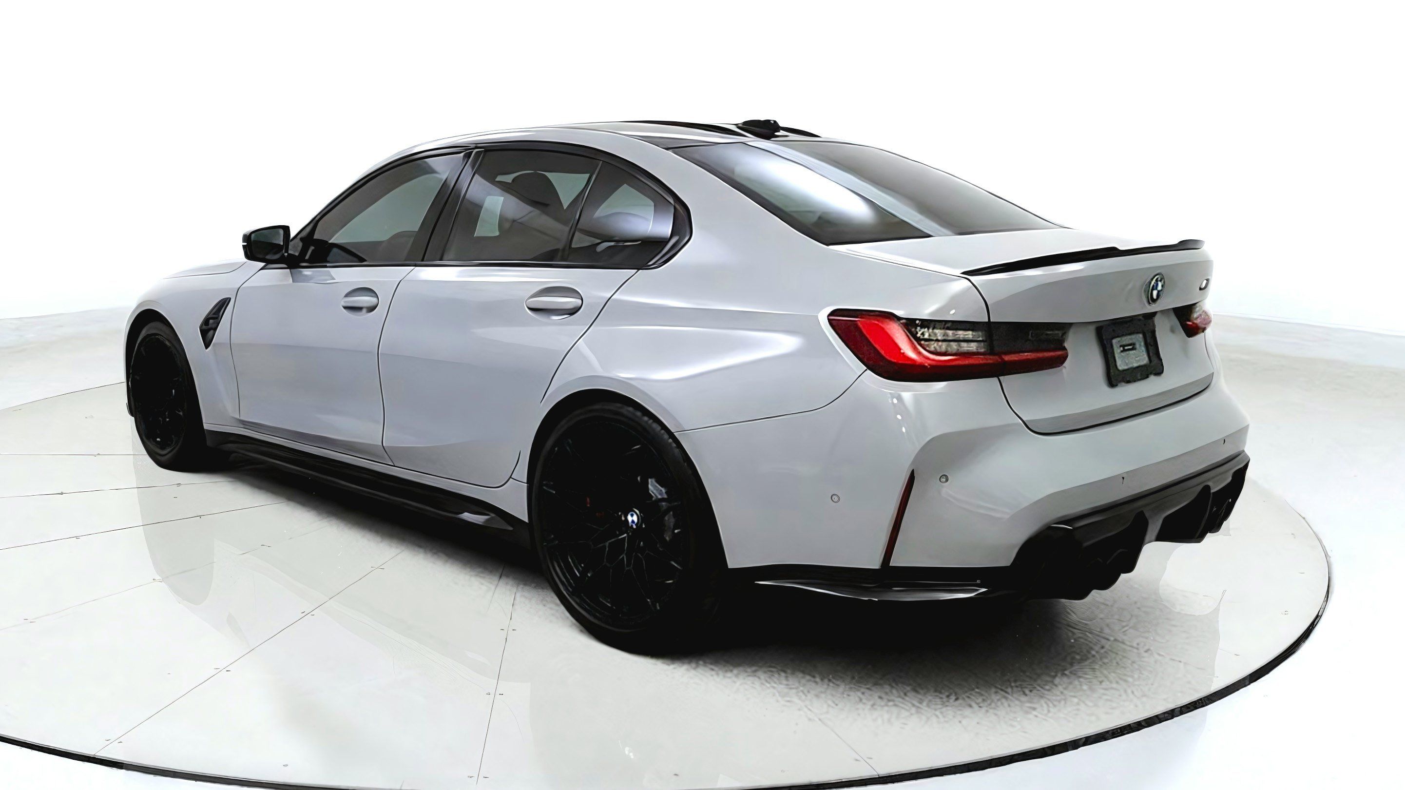 Used 2025 BMW M3 Competition w/ Parking Assistance Package RWD image 5