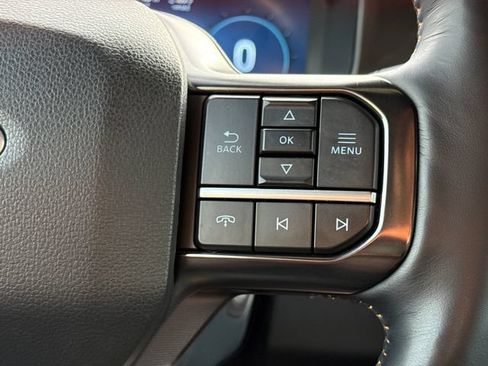 Used 2024 Ford F350 Platinum w/ Tremor Off-Road Package AWD/4WD image 27