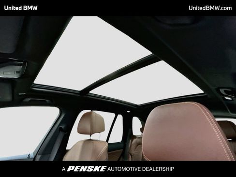Used 2019 BMW X5 xDrive40i w/ Executive Package AWD/4WD image 19