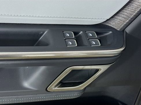 Used 2023 Rivian R1S Launch Edition image 20