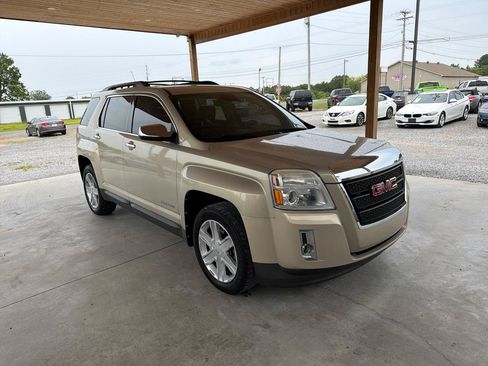 Used 2012 GMC Terrain SLT w/ Cargo Package FWD image 8